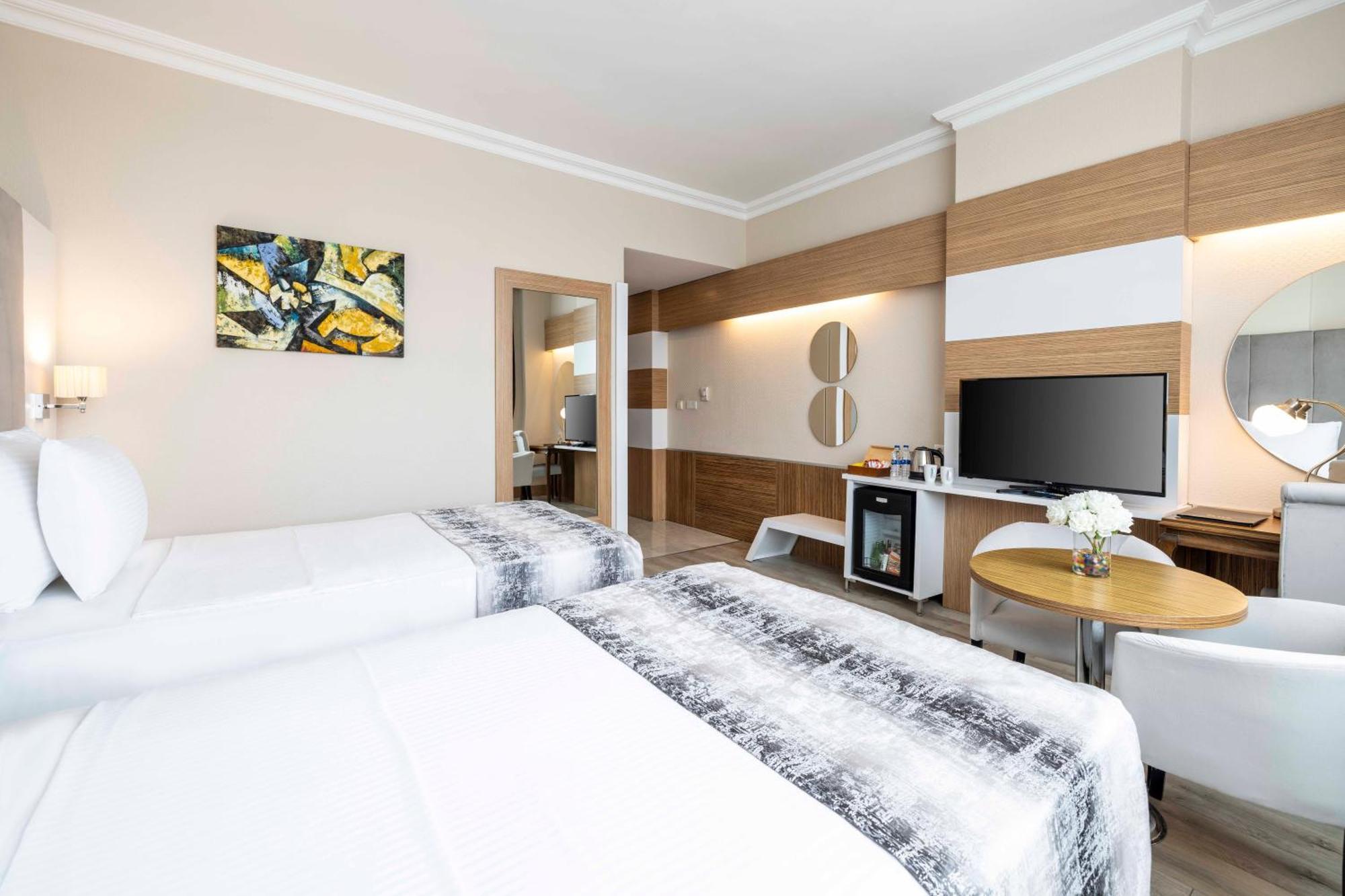 Elite Hotel Dragos Istanbul Eksteriør billede