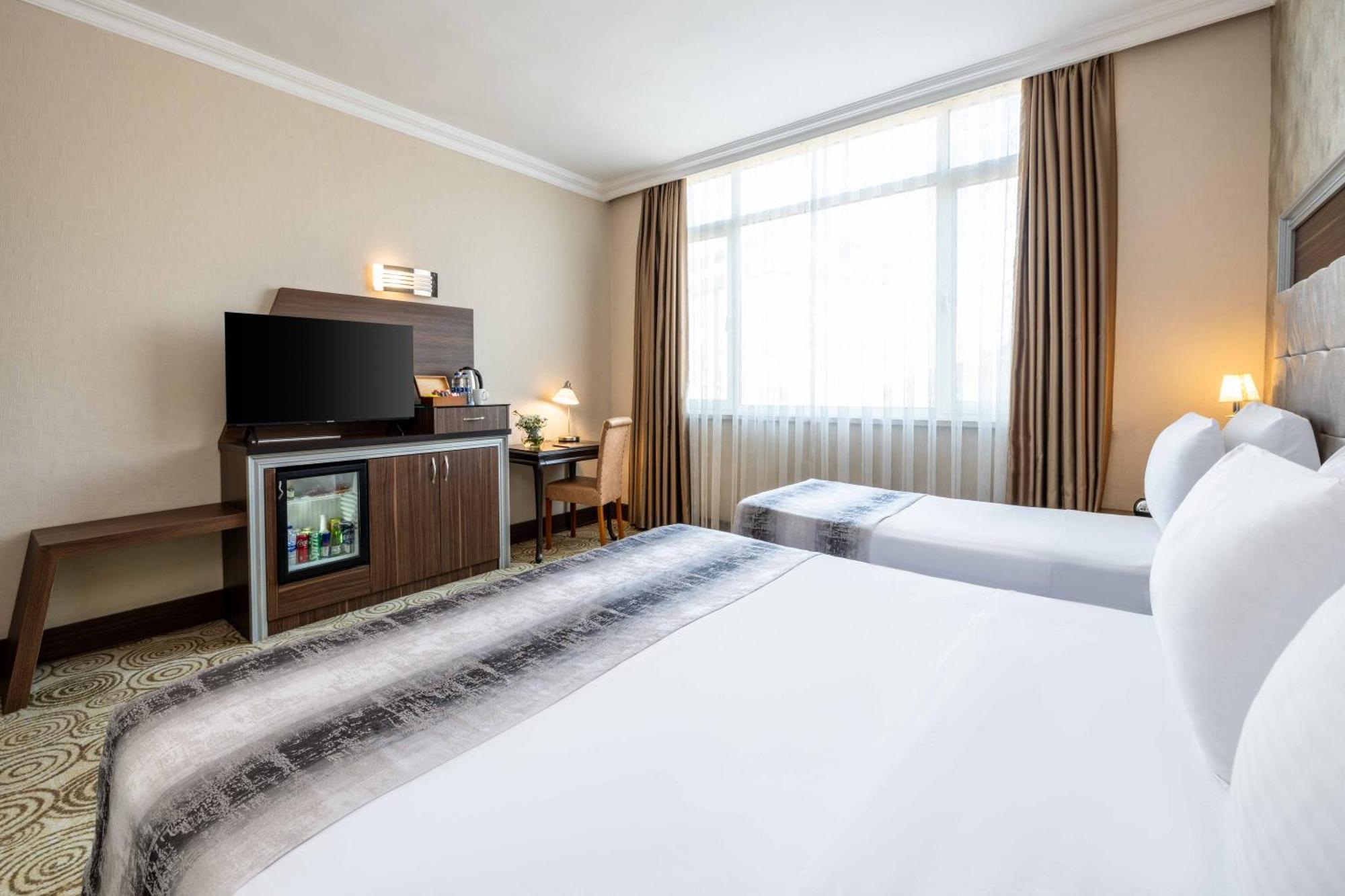 Elite Hotel Dragos Istanbul Eksteriør billede