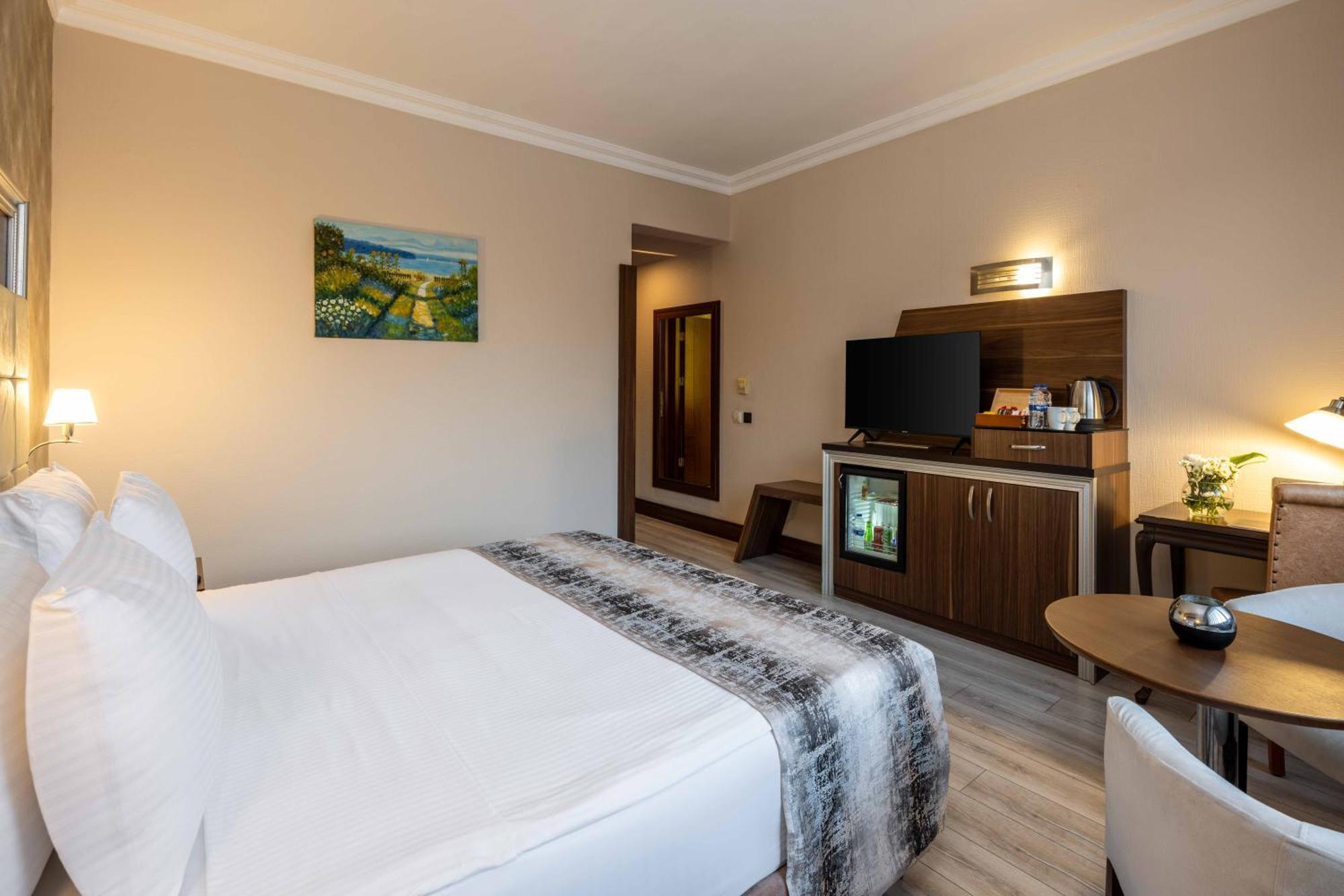 Elite Hotel Dragos Istanbul Eksteriør billede